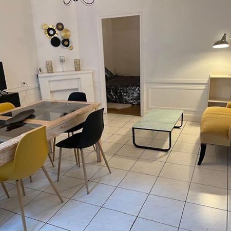 Joli Appartement Centre Nevers Kültér fotó
